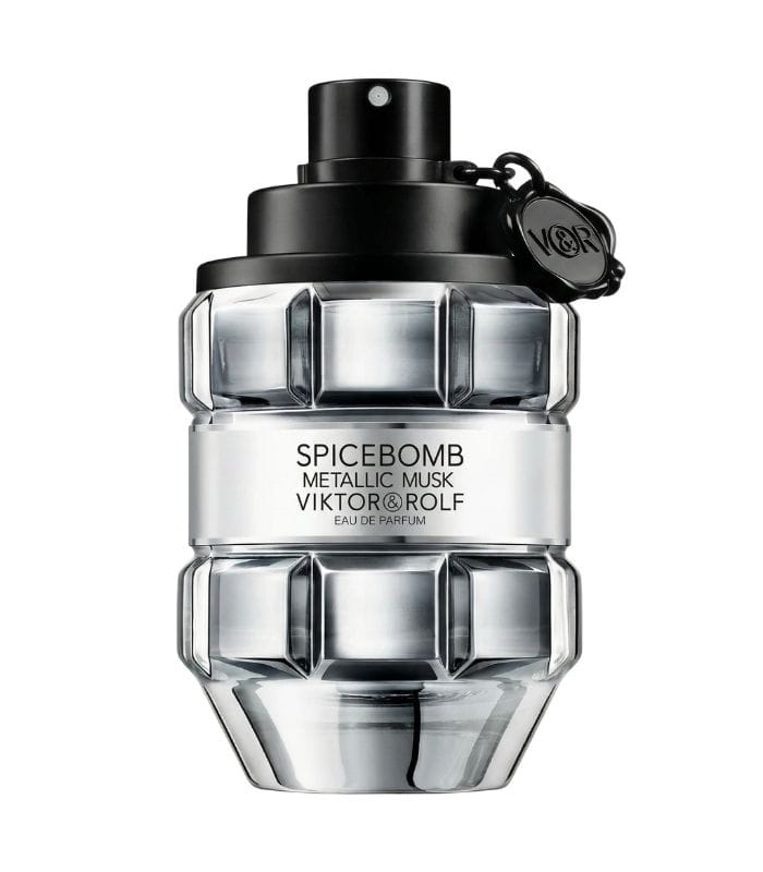 Viktor-Rolf-Spicebomb-Metallic-Musk-90-ML-EDP-Erkek-Parfum.jpg Viktor Rolf Spicebomb Metallic Musk 90 ML EDP Erkek Parfüm - Görsel 1